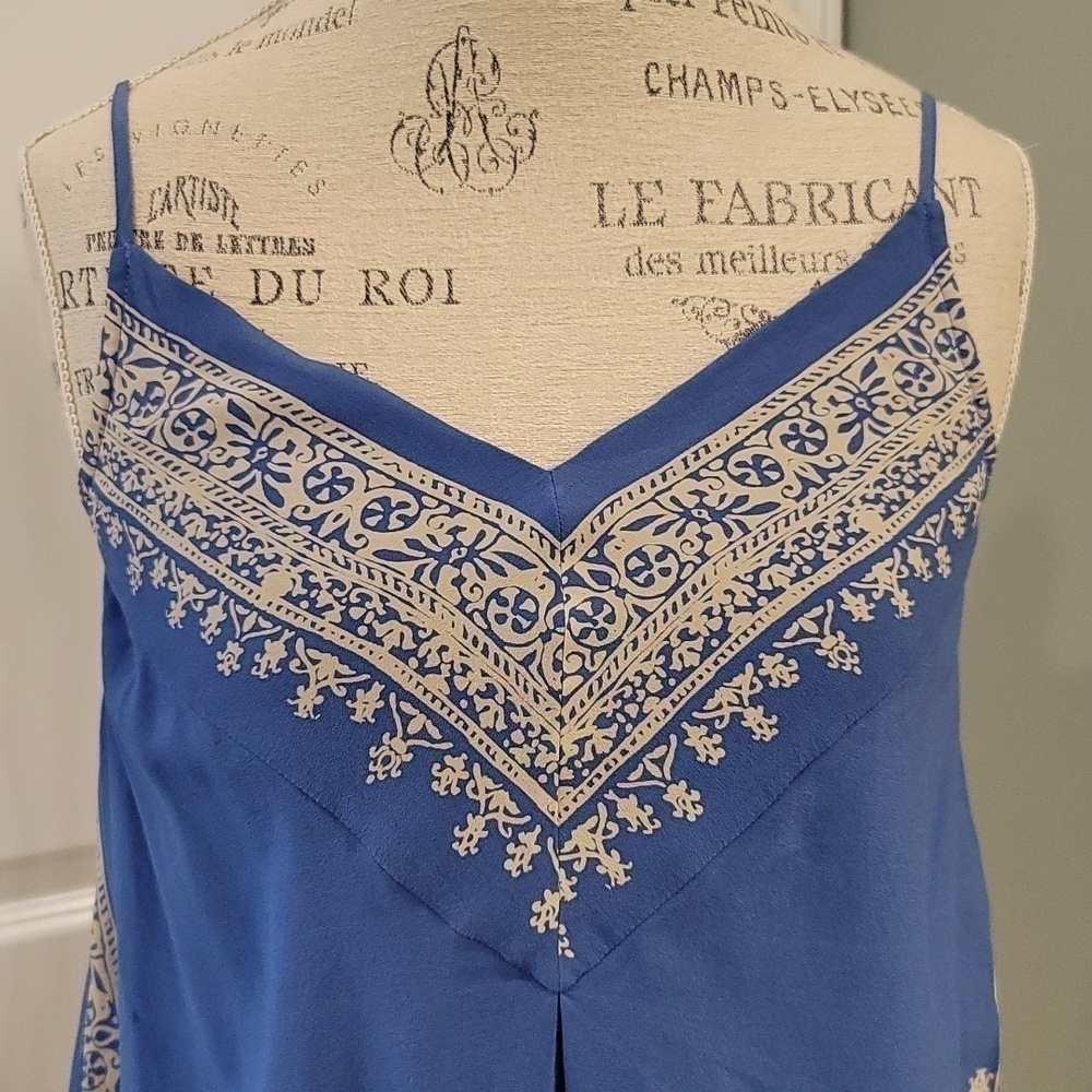 Anthropologie HD Paris Silk Blue & Cream Asymmetrical Handkerchief Top - Size 4 - Picture 5 of 9